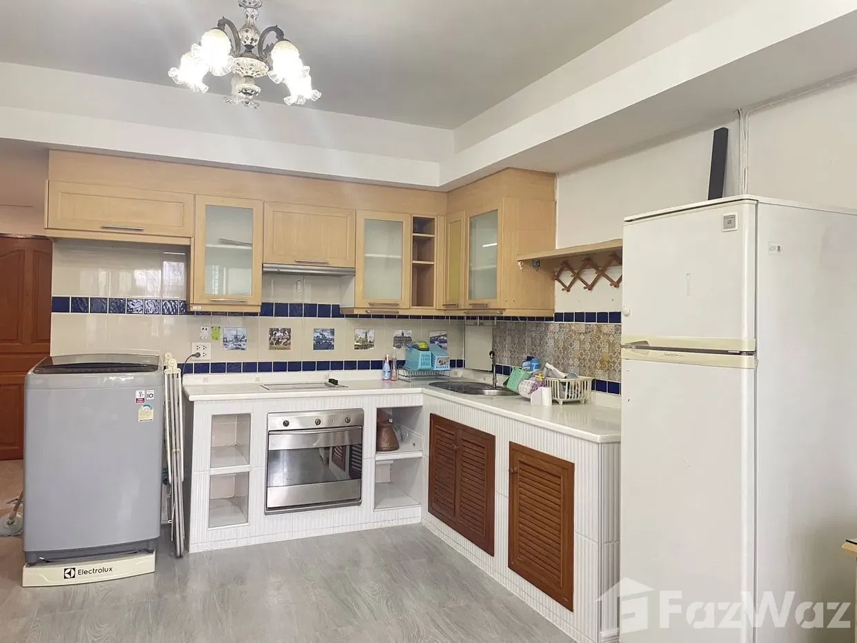 picture 2 Bedrooms Condo for Rent at Central Ratchayothin Park - 3/12