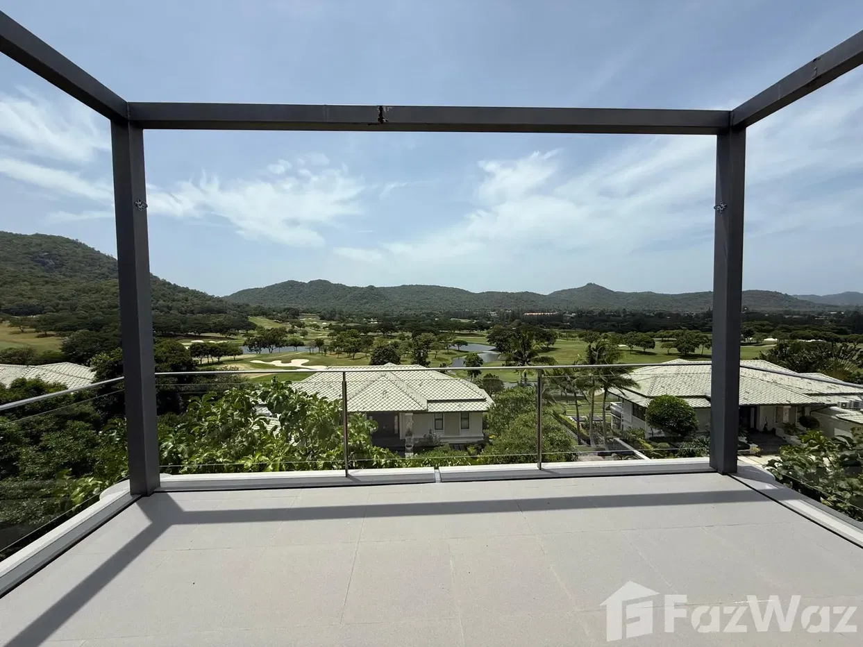 picture Exceptional 4-Storey Villa at Black Mountain Golf Resort - 66/83