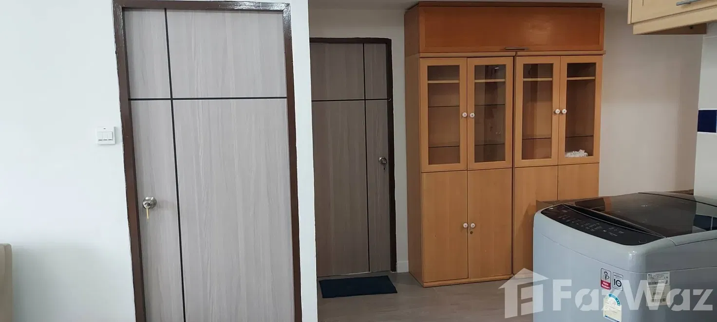 picture 2 Bedrooms Condo for Rent at Central Ratchayothin Park - 5/12