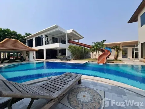 Luxury Private Poolvilla 8 bedrooms.