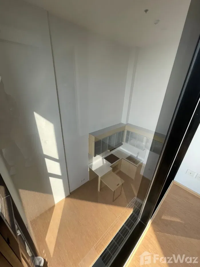 picture 2 Bedroom Condo for sale at Maru Ekkamai 2 - 7/12
