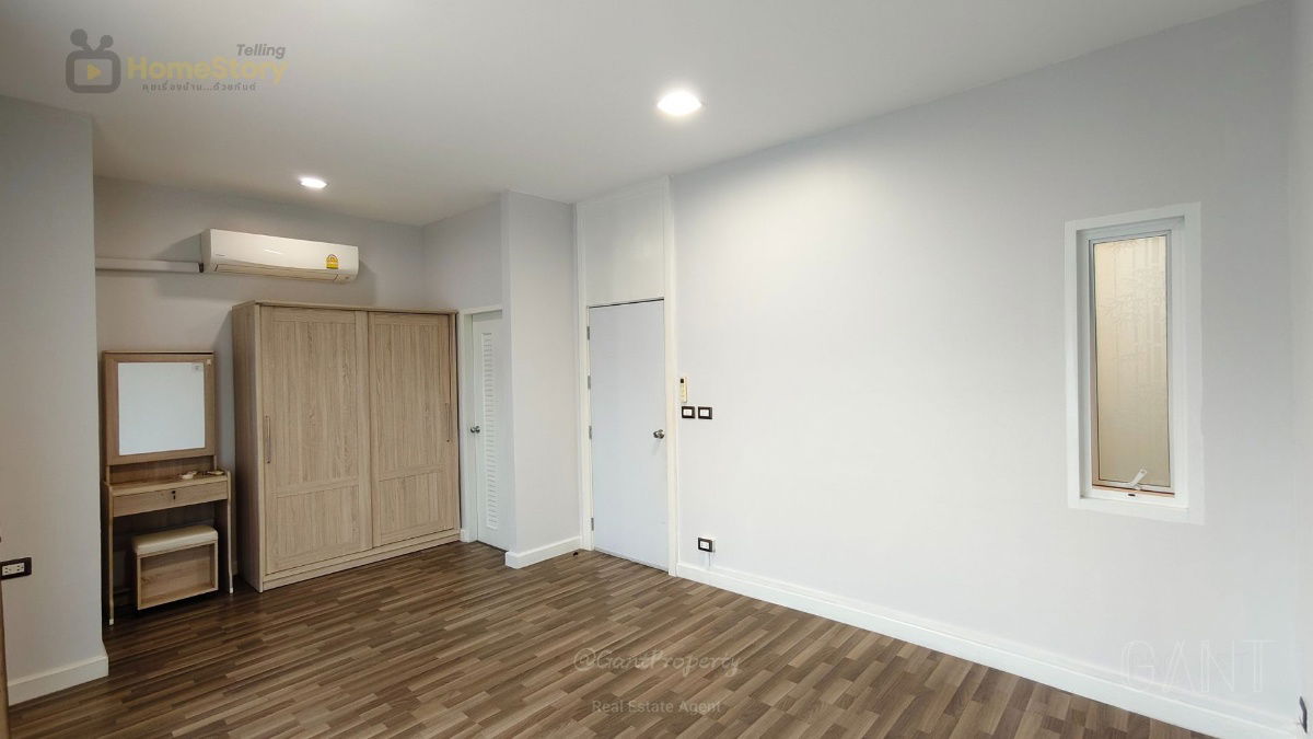 picture Very affordable, 2-story, 3-bedroom townhouse for sale, ready to move in, in Idea House Village, Sanambinnam, Soi Nonthaburi 42 (Gant-288). - 14/19