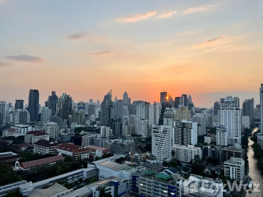 picture 1 Bedroom with Great City Views 1948556 - 14/18