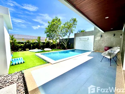 Houses for sale Wiset Road Phuket : 2 Bedroom Villa for sale in Rawai, Phuket