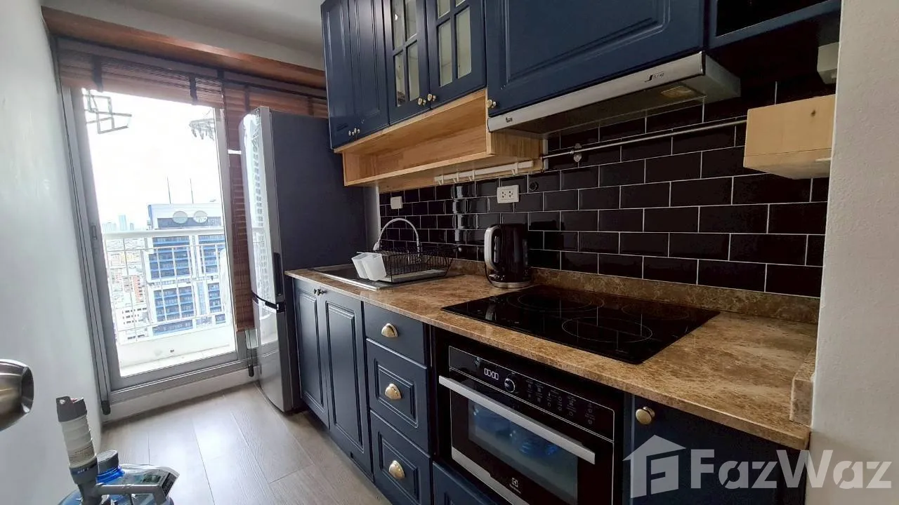 picture Newly Renovated unit 5586292 - 1/6