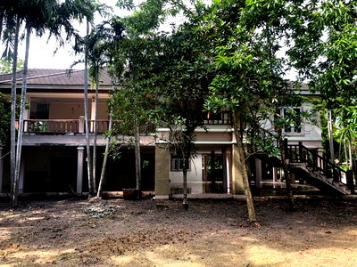 Houses for sale Asia Terminal Industrial Estate : FOR SALE  HOUSE PROPERTY  12681000 BAHT.