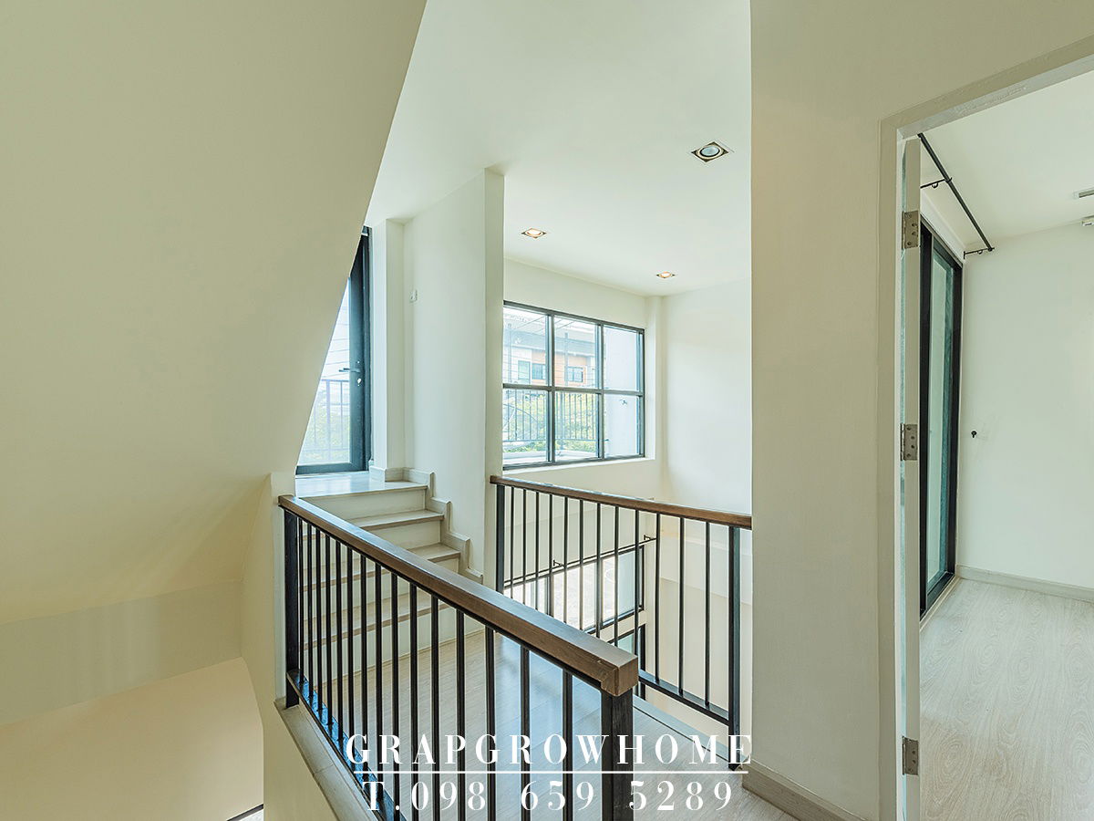 picture 3-storey townhouse, Eco Space Bangna-Wongwaen, near Mega Bangna-Expressway-Suvarnabhumi Airport - 12/28