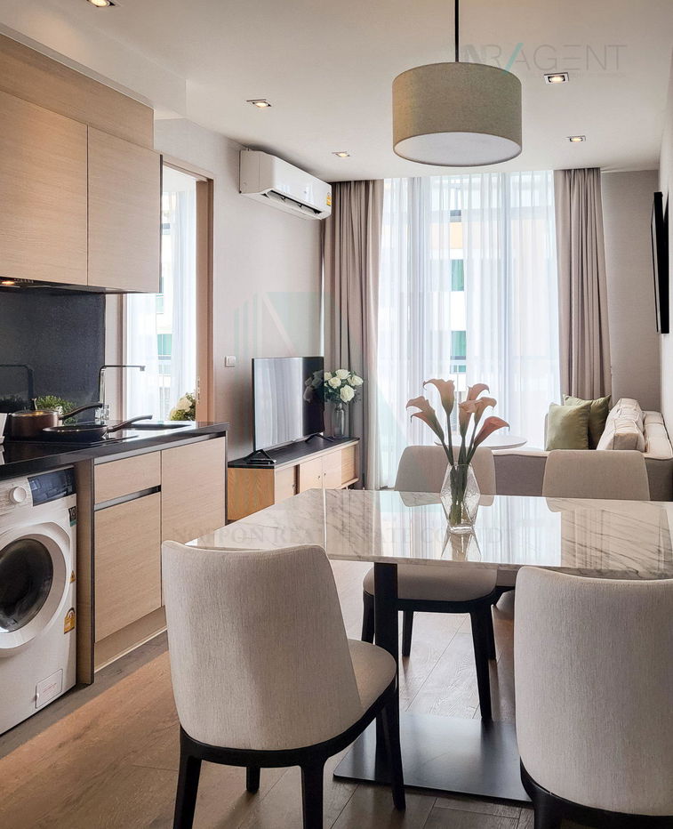picture For Rent Condo PARK 24 PHASE 2 Building 6, Floor 25,2 bed room, Room size 56 sqm - 1/8