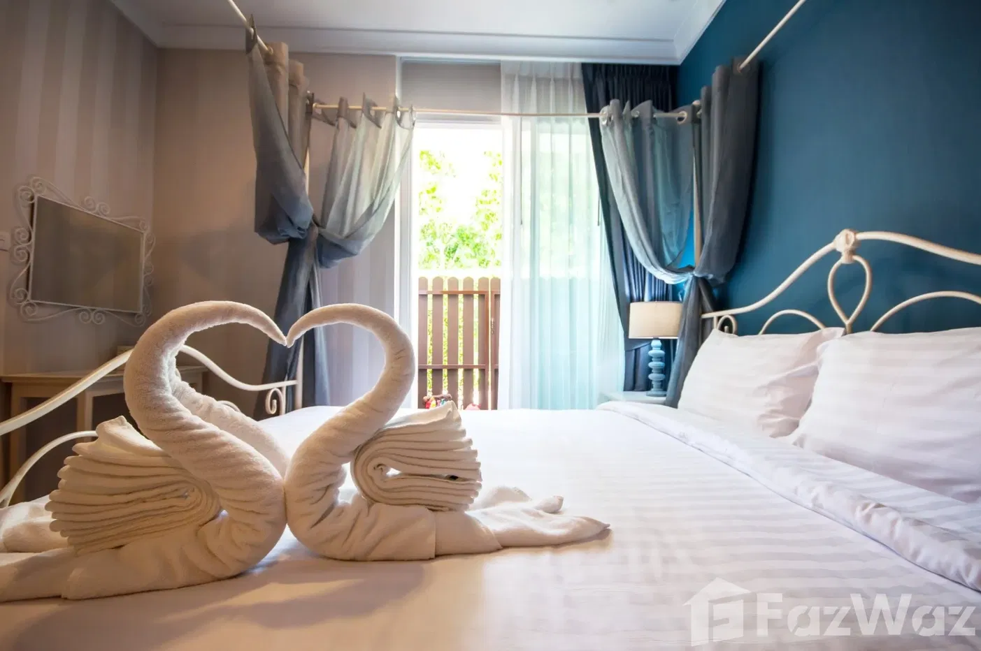 picture 2 Bedrooms unit near Cicada Market. and Tamarind Market - 34/46