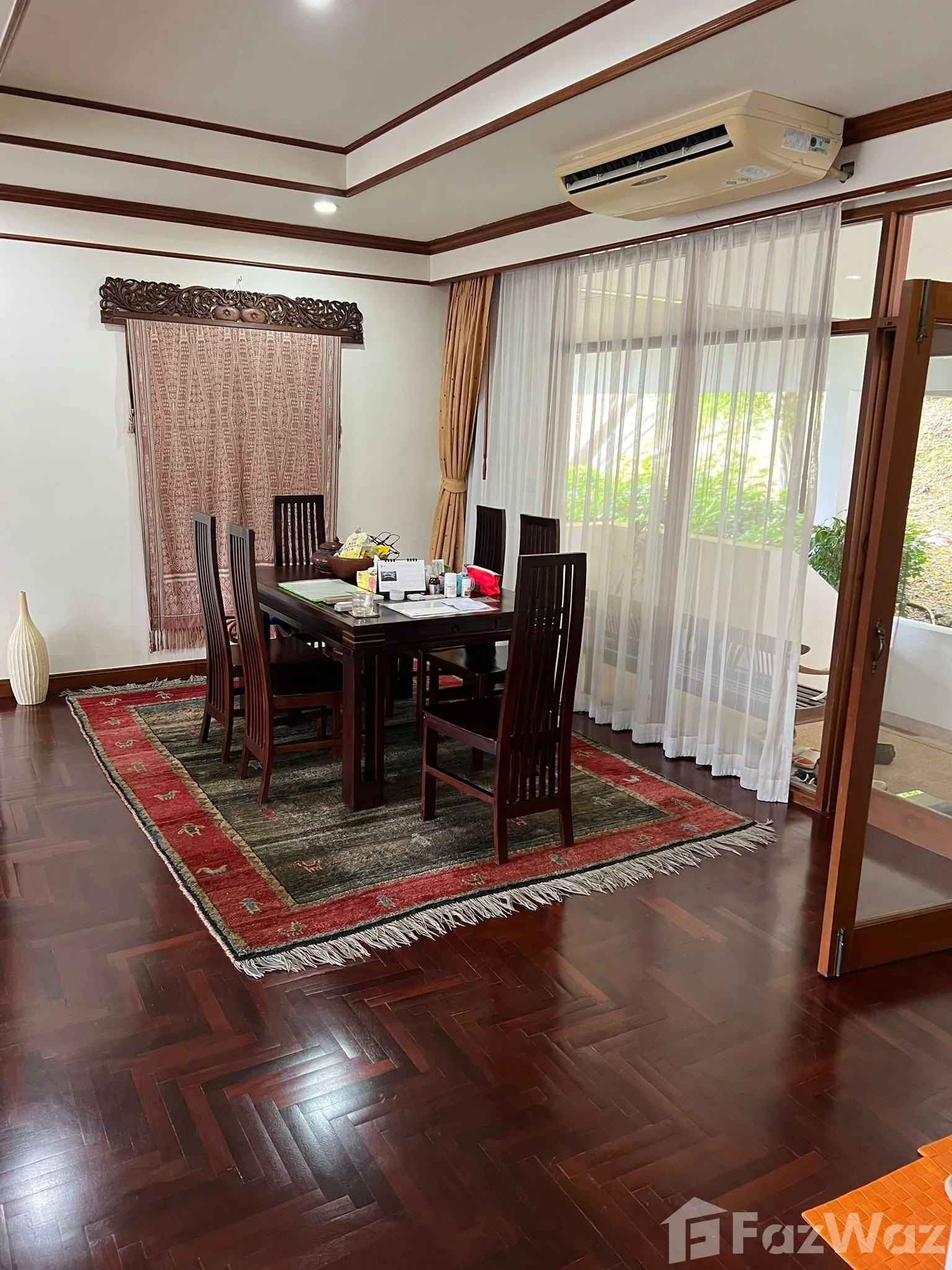 Golf-View 3 Bedroom Freehold Condo 5612859 - image 2