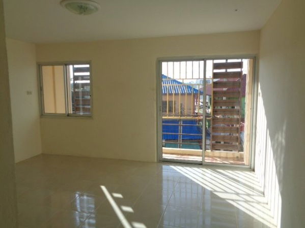 picture FOR SALE  TOWNHOUSE PROPERTY  1870000 BAHT. - 6/8