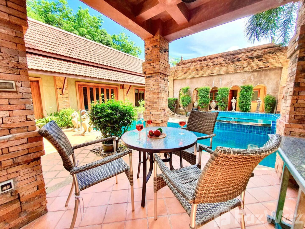 picture Stunning Balinese - Style Villa For Sale - 23/24