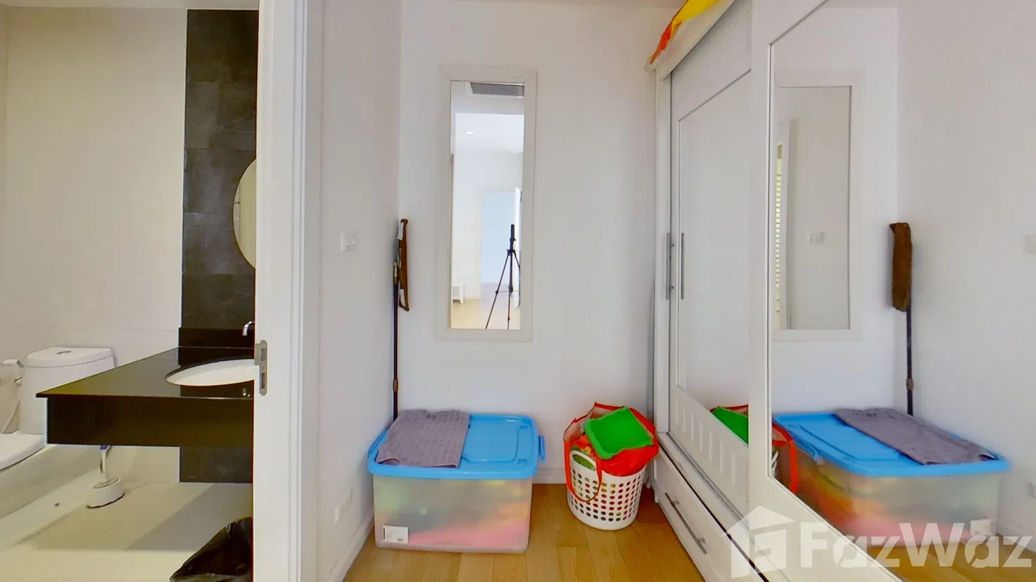 picture Live it Up at the idyllic Malibu Kao Tao in Prachuap Khiri Khan! - 10/12