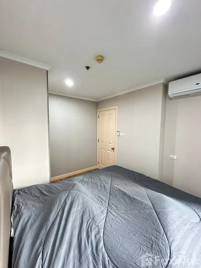 picture 💛Corner Room🌊River View - 4/10
