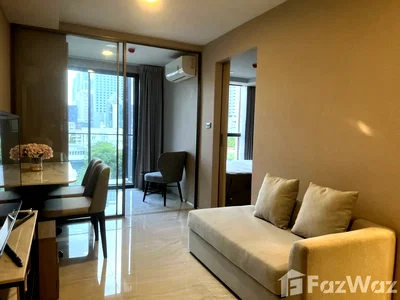Condos for rent : A home at prime location 1727504