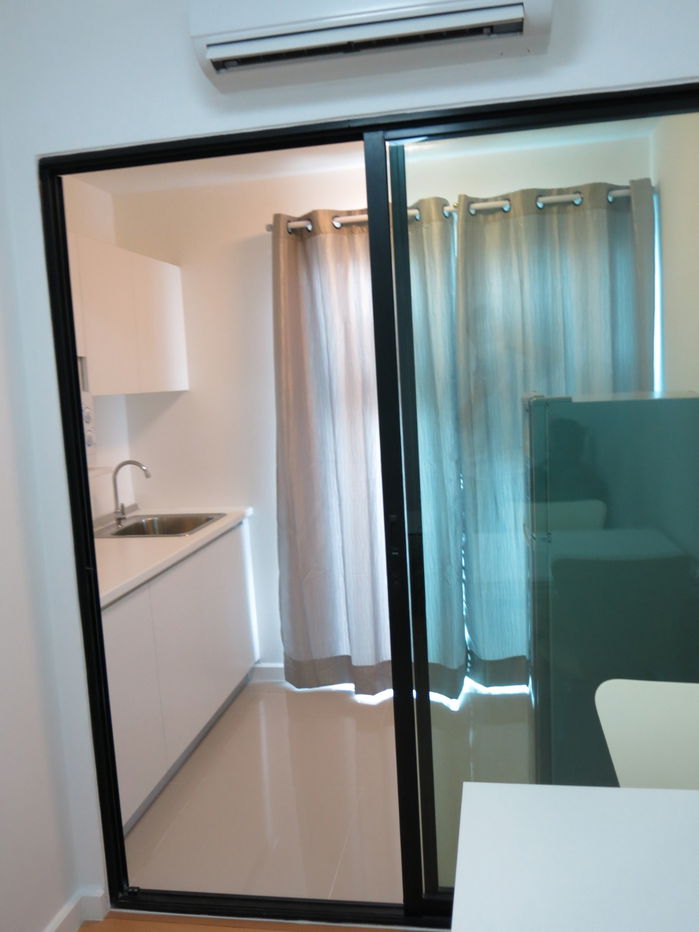 picture For Rent or Sale iCondo Ngamwongwan, 5th Floor, Building L1, 1 Bedroom, 1 Bathroom, fully furnished with electrical appliances, pool view - 10/13