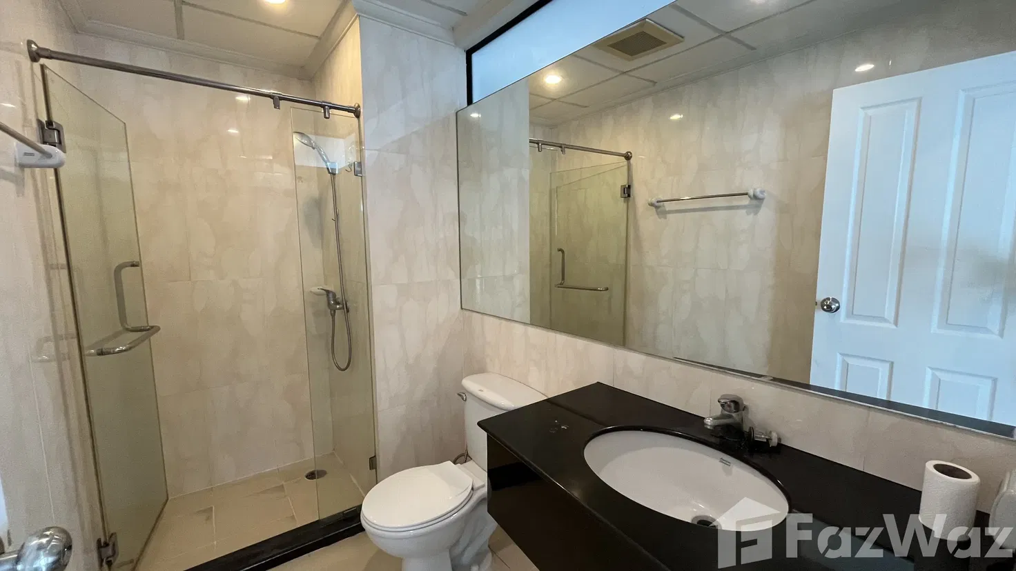 picture Luxury Living in Khlong Toei Nuea: Savour an Urban Oasis Today! - 12/13