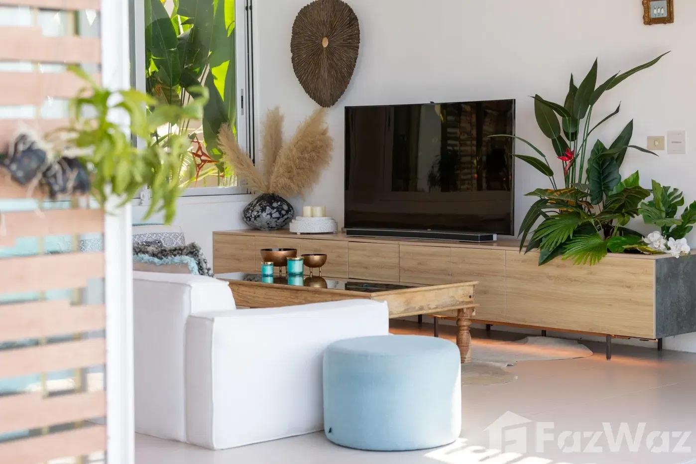 picture Luxury Living at Pacific Palisade Residence - 16/32