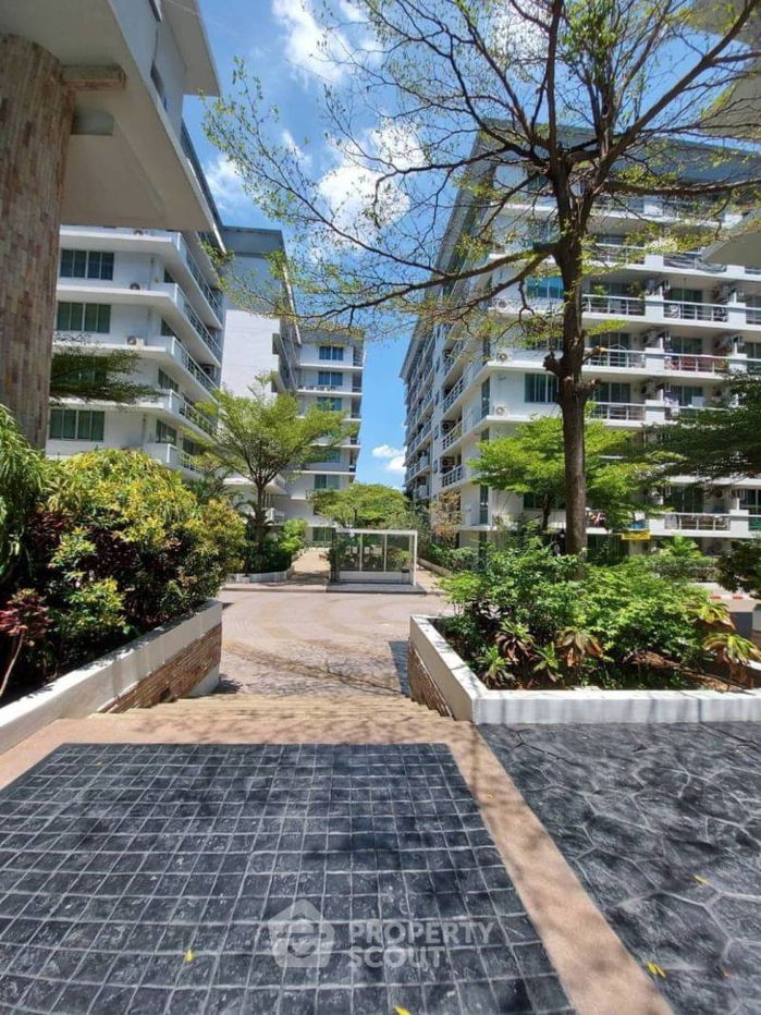 picture 1-BR Condo at Waterford Sukhumvit 50 Condominium near BTS On Nut (ID 1536791) - 16/17