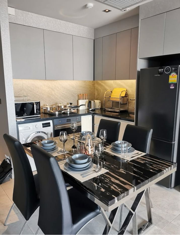picture  For rent ✨ The Lofts Asoke  🔥 Line ID @034etfin 📲 2 bedroom 2 bathroom ✨ MRT Phetchaburi 200 meters  💙 - 3/13