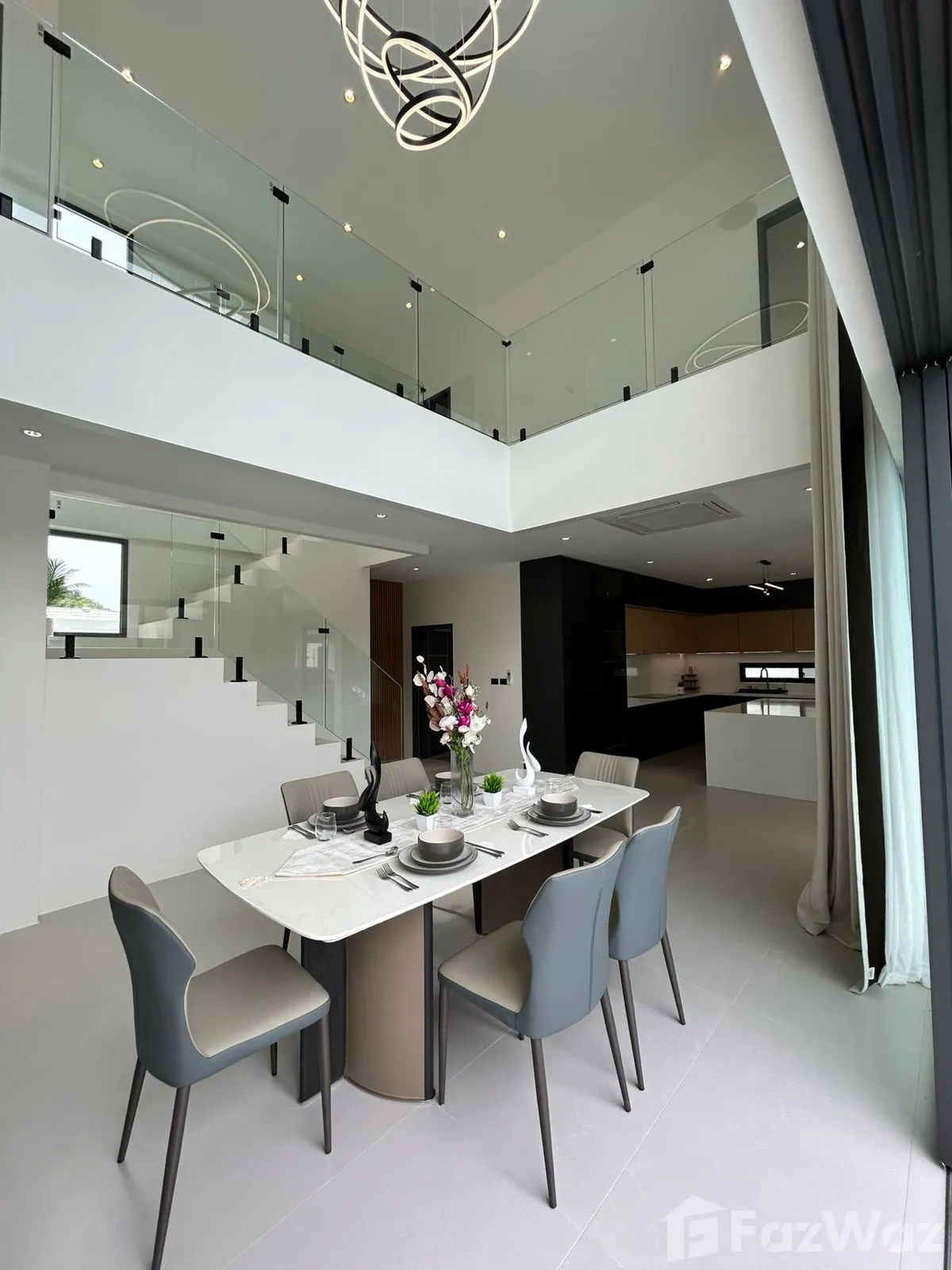 4 Bedroom Villa for rent in Rawai, Phuket  5644368 - image 2