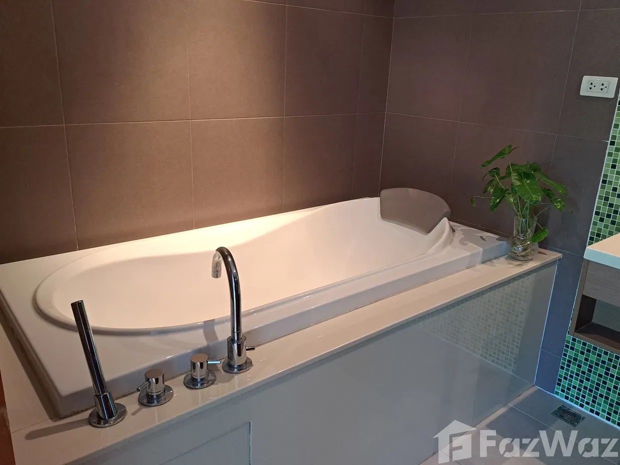 picture Transquil 2 bedroom condo in Kathu mountain view - 11/19
