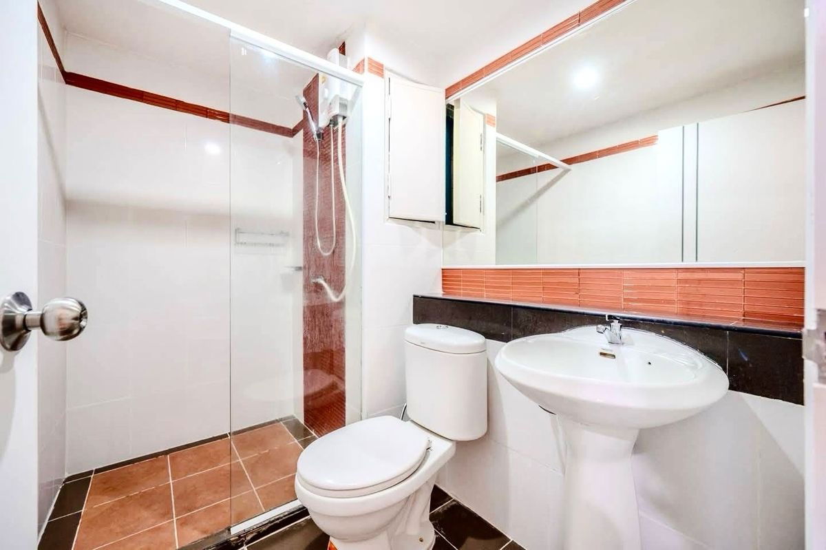 รูป 🏢 ขายคอนโด : Regent Home 6/1 Prachacheun (รีเจ้นท์ โฮม 6/1 ประชาชื่น)   รหัสทรัพย์ | 📌LNP-C8836  - รูปที่ 2/14