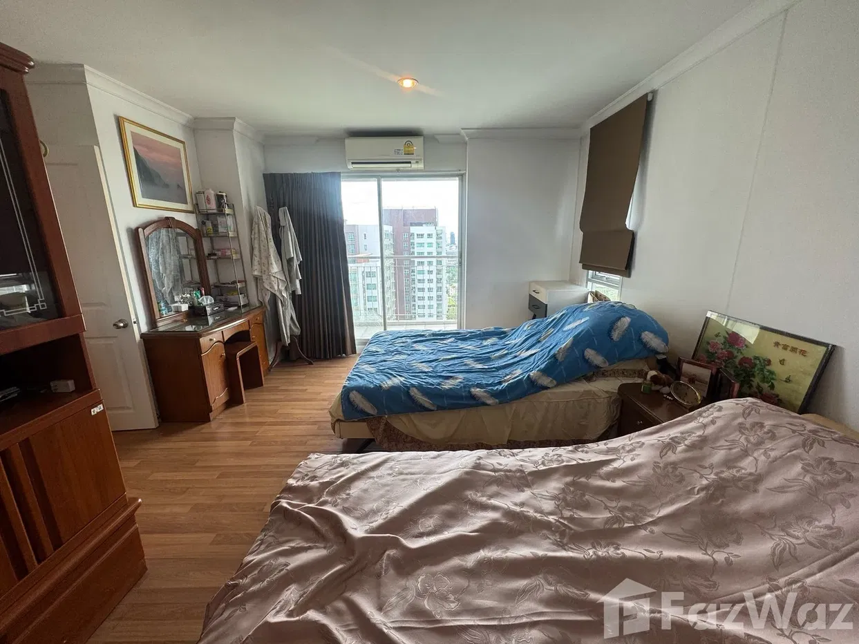 picture 2Bedrooms Condo For Sale - 10/19