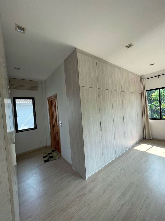 picture 🏡 For Rent: 120,000 THB/month ✨ Laddarom Wongwaen - Ramintra 4 beds 5 baths - 16/20