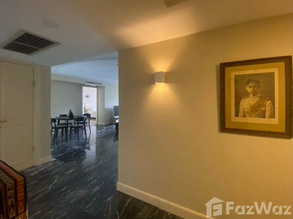 picture 2 Bedroom Condo for sale at Somkid Gardens - 4/10