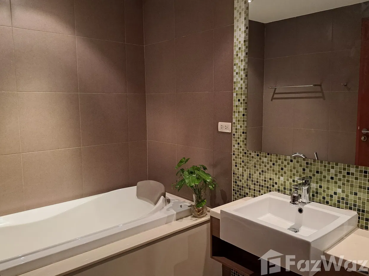 picture Transquil 2 bedroom condo in Kathu mountain view - 12/19