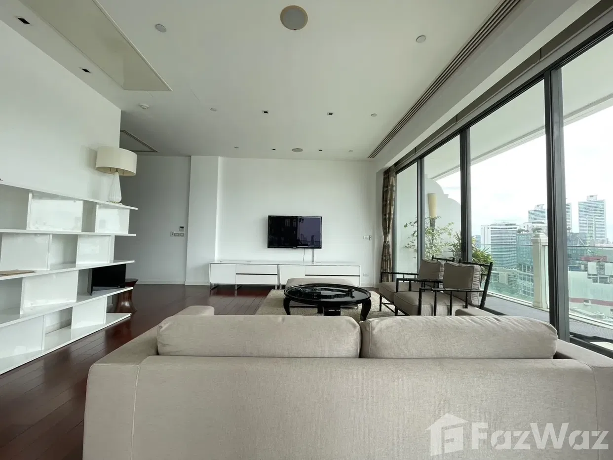 picture Le Raffine 39 – Luxury Duplex Condo for Sale Rare Item! - 2/20