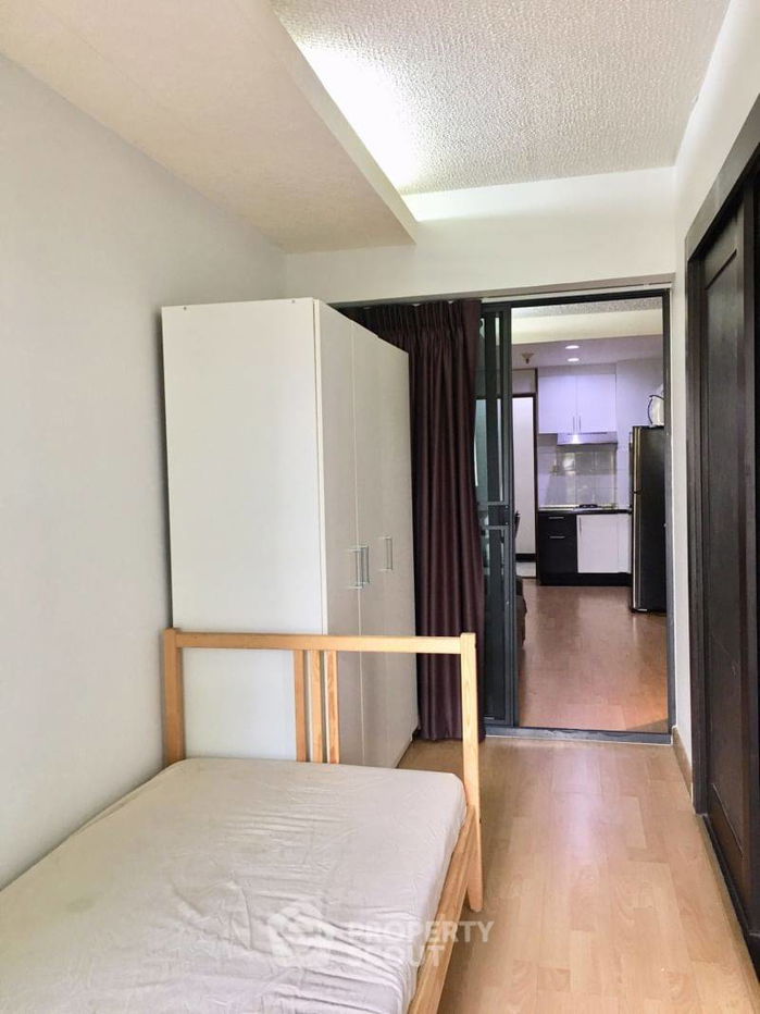 picture 1-BR Condo at Waterford Sukhumvit 50 Condominium near BTS On Nut (ID 1536791) - 2/17