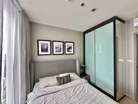 *** Condo for Rent : The Base Garden-Rama9 2 Bedrooms Nice decorated High floor Fully furnished  ***