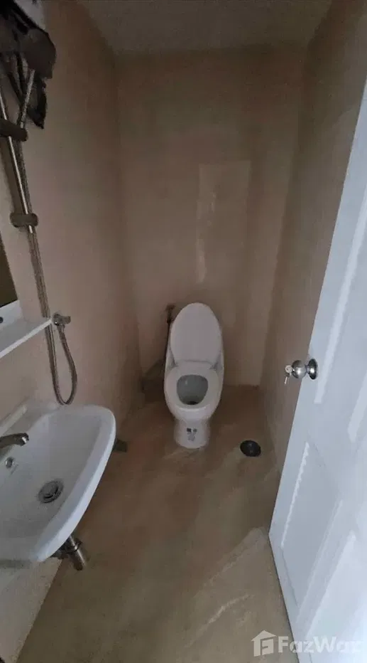 picture 3 Bedroom Condo for sale at Regent On The Park 1 - 9/12