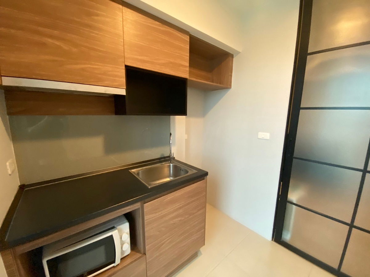 picture *** Condo for rent : Brix Condominium ***  - 9/13