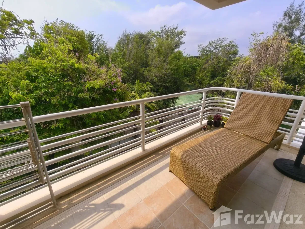 picture Renovated condo for sale at Baan San Ploen - 13/14