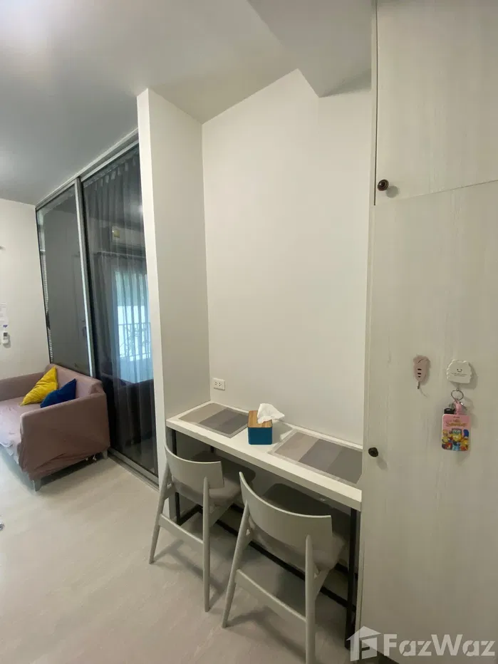 picture Super 1 or 2 person condo - 7/22