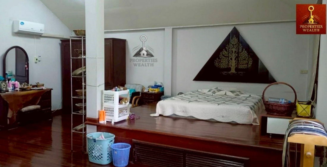 picture Call : 098-885-4878 House with land, good location, Soi Bearing-Bangna. Price negotiable (Sale by owner) - 11/14