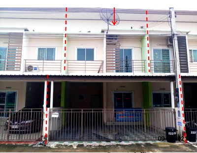 Townhouses for sale Hi-tech Industrial Estate   : ทาวน์เฮ้าส์ 89.6 square meter Phra Nakhon Sri Ayutthaya Bang Pa-In Ban Krot for 1553000 THB