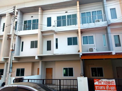 Shophouses for sale Bung Nong Khot Khon Kaen : อาคารพาณิชย์ 97.2 square meter Khon Kaen Muang Khon Kaen Nai Muang for 2935000 THB