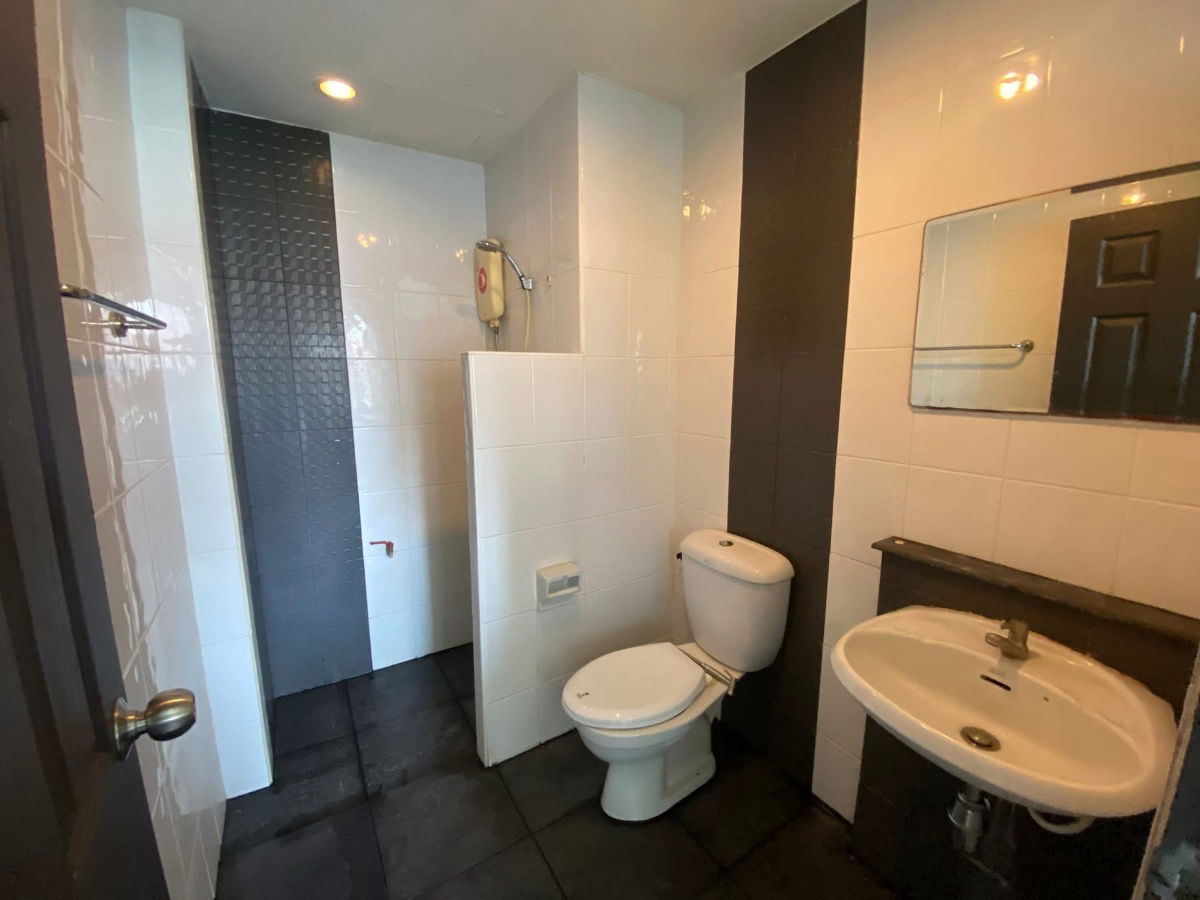 picture UK06-040 🏢 Amata Condo Amata Condo 💰 Rent only 6,500 baht/month 💰 Rent only 6,500 baht/month - 5/9
