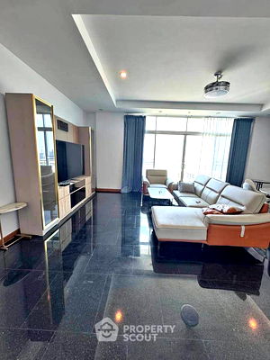 Condos for rent MRT Thailand Cultural Centre : 4-BR Condo at Supalai Wellington near MRT Thailand Cultural Centre (ID 2151153)