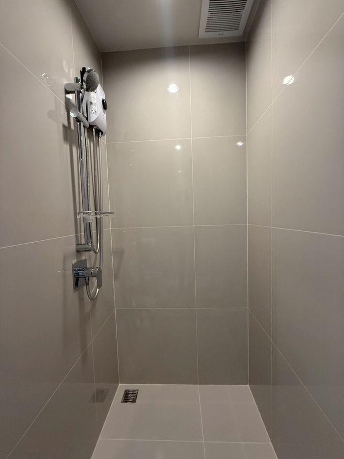 รูป คอนโดใหม่ Nue Mega Plus Bangna ขนาด 30 SQm. 14,000 เท่านั้น   (ห้องใหม่ไม่เคยปล่อยเช่า) มีทั้งหมด 35 ห้อง   - รูปที่ 16/16