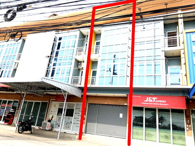 อาคารพาณิชย์ เนื้อที่ทั้งหมด 80 ตารางเมตร 246/3 โครงการแผ่นดินทองซิตี้ 3 ตำบลในเมือง อำเภอเมืองนครราชสีมา นครราชสีมา ราคา 6,380,000 บาท