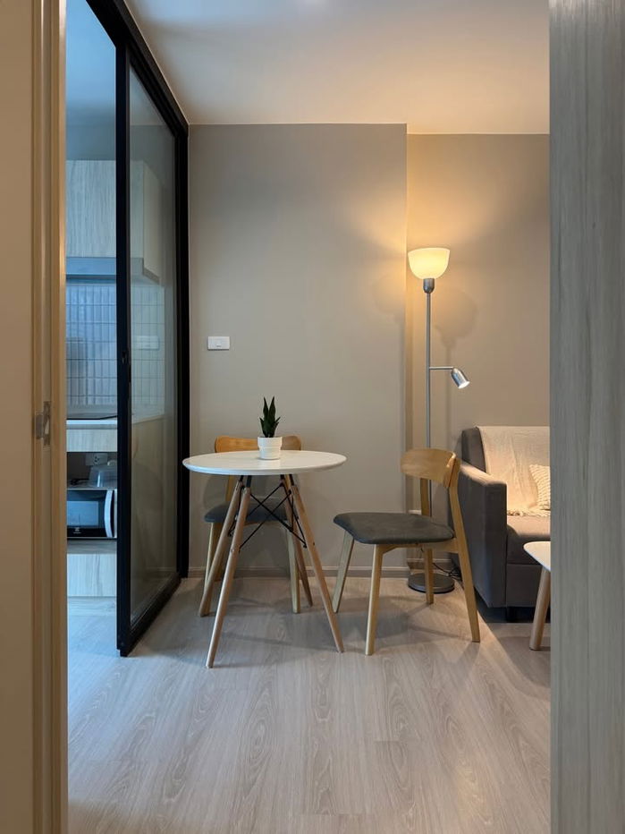 picture For rent !!  NUE Noble Ngamwongwan  | 12K. per month |  26 sq.m.  1Bed 1Bath  7th Floor - 5/9