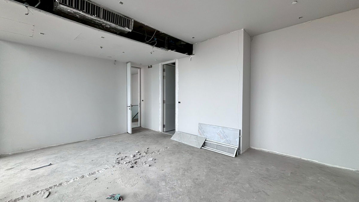 picture For sale: 5 bedrooms, 307 sq m., spacious unit at Canapaya Residences - 3/44