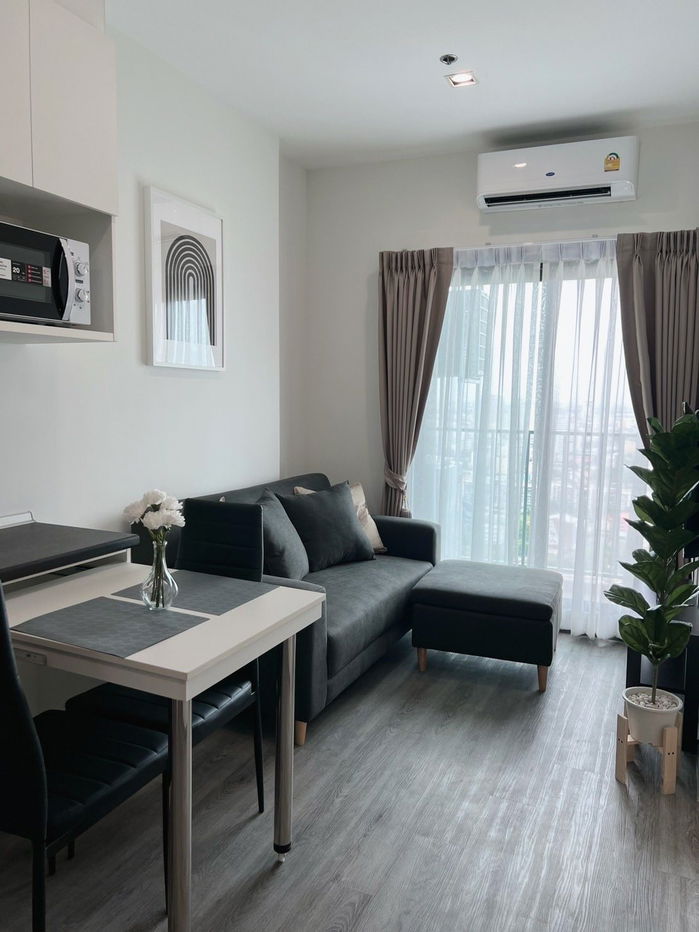 picture Code: KJ8180  for rent Rich Park @ Triple Station // Line ID: @kjcondo (with @) // - 3/8