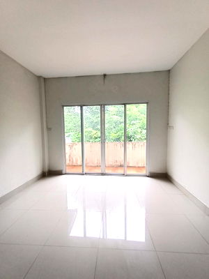 ทาวน์โฮม หาดใหญ่ สงขลา : ทาวน์เฮ้าส์ เนื้อที่ทั้งหมด 96 ตารางเมตร เลขที่ 490/6 ธนารักษ์ 1 ตำบลควนลัง อำเภอหาดใหญ่ สงขลา ราคา 2,530,000 บาท