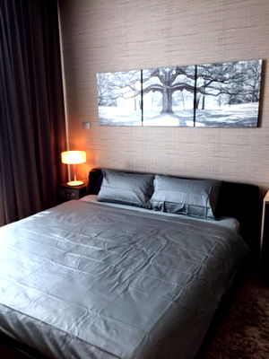 Condos for rent : [ RENT ]  ⚡🌈 E30702 Hyde Sukhumvit 13 ⚡🌈LINE: @theagentpro (please include the “@” in front)